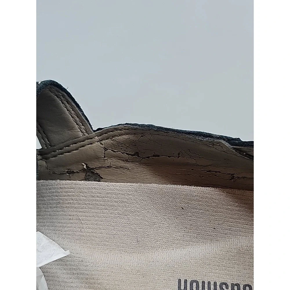 CLARKS Collection Black Mary Jane Sport Soft‎ Cushion Slip On Shoe Womens 8